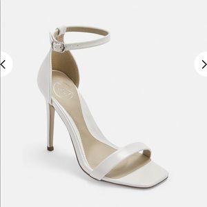 Missguided - Wide Fit Barely There Heels (size 8)